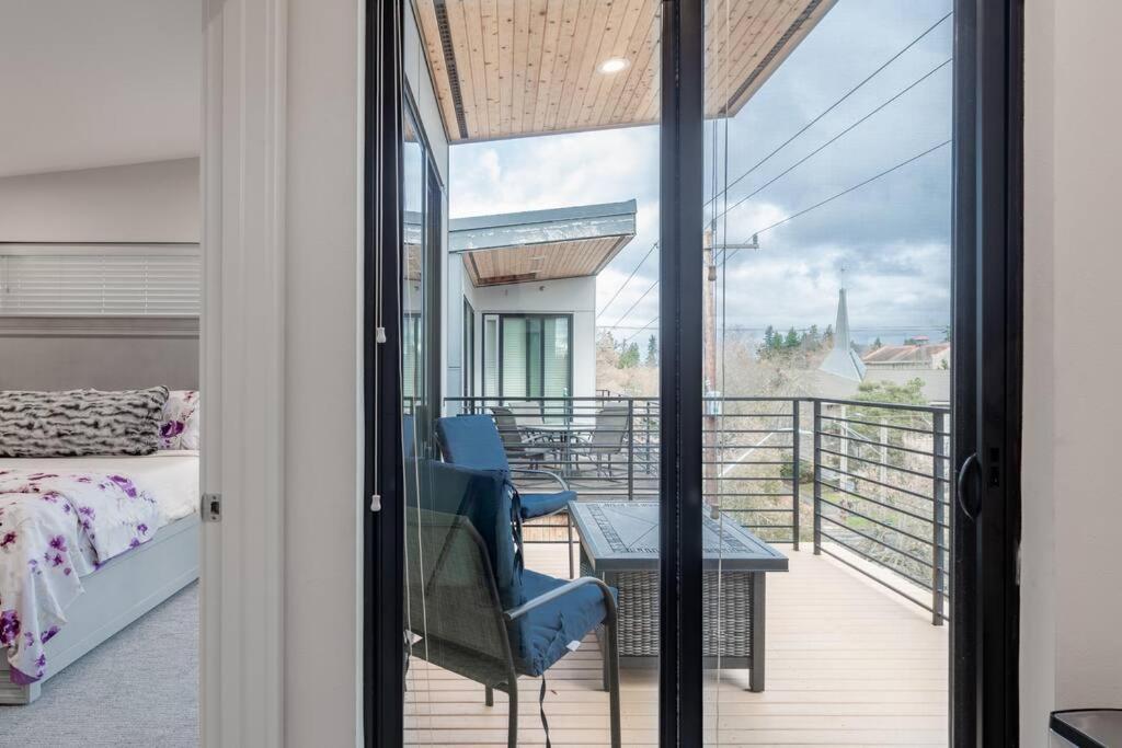 West Seattle'S Modern Townhome Eksteriør billede